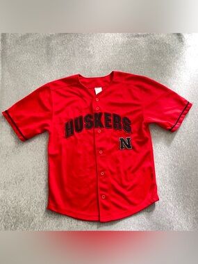 Nebraska HUSKERS Red Kids Size 10/12 Button-Front Jersey Top Black Accents